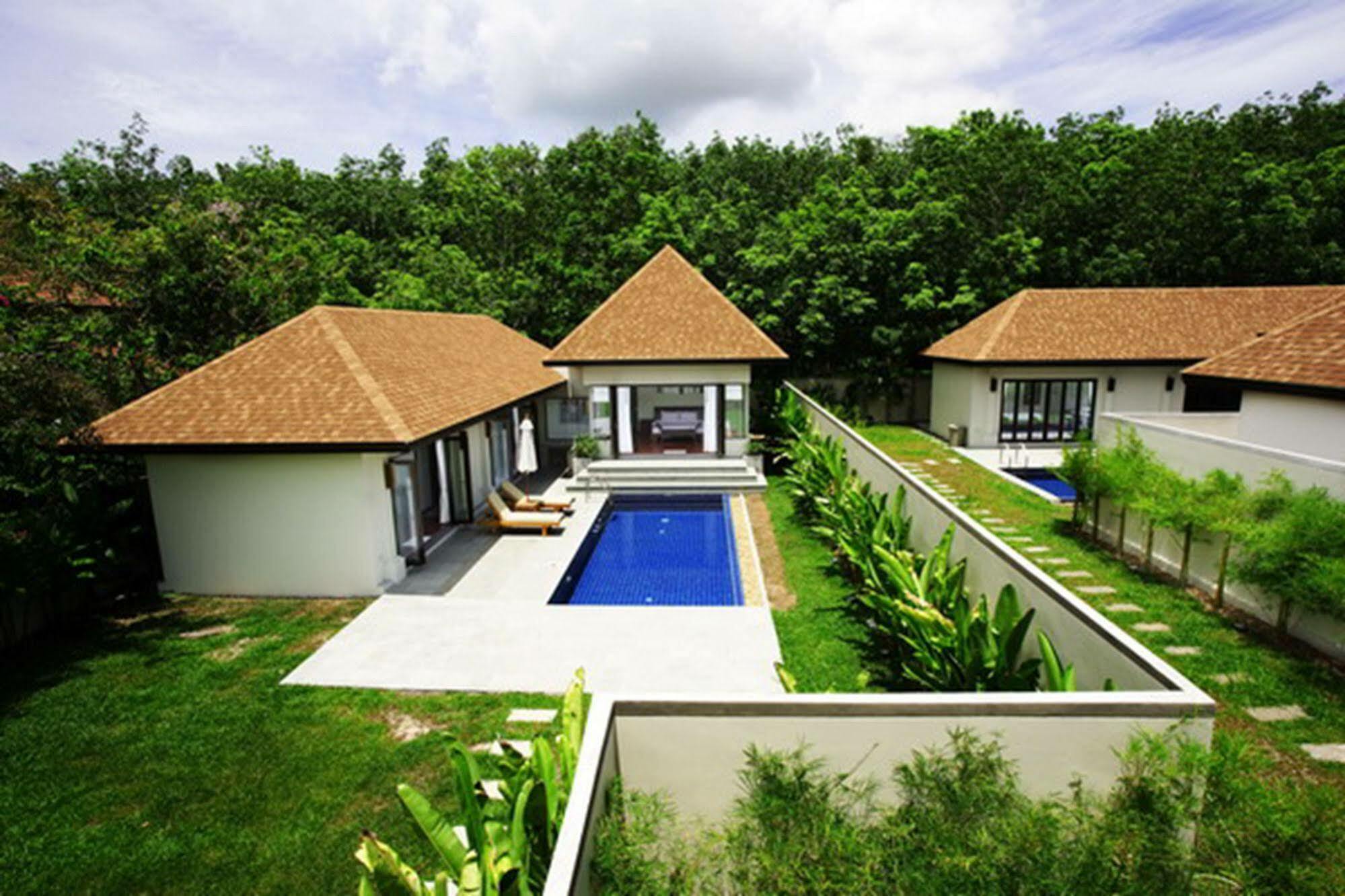Villa Lombok By Holiplanet Rawai Esterno foto