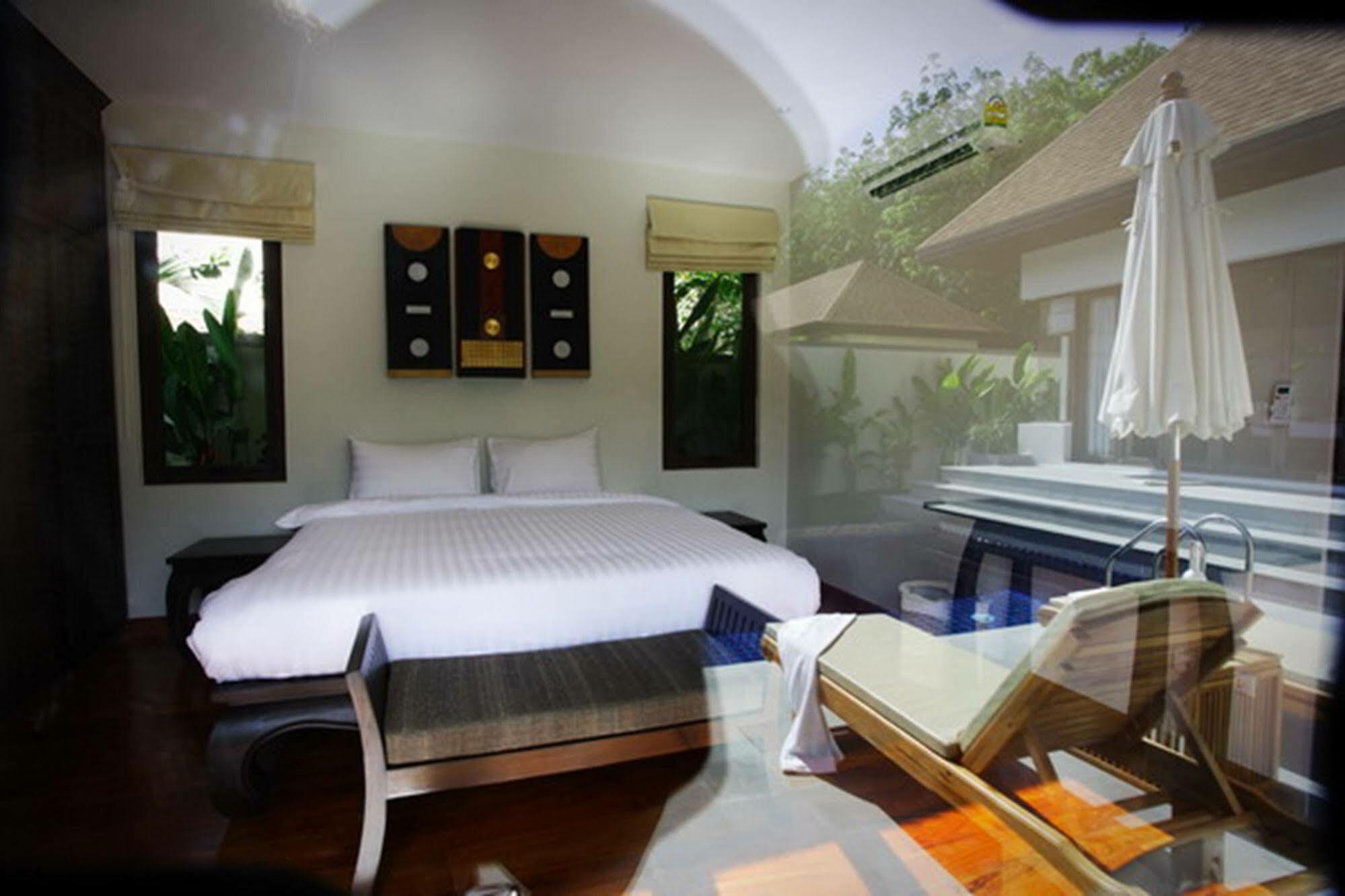 Villa Lombok By Holiplanet Rawai Esterno foto