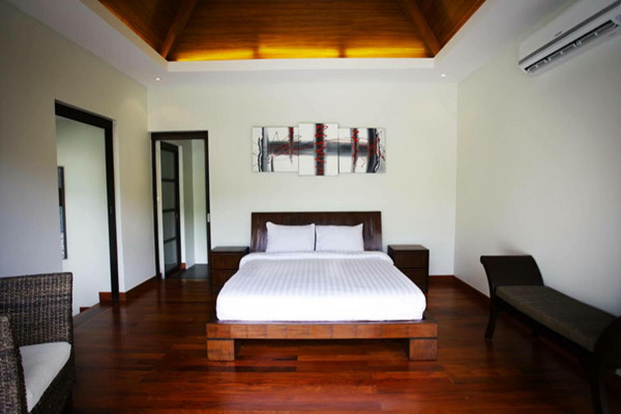 Villa Lombok By Holiplanet Rawai Esterno foto